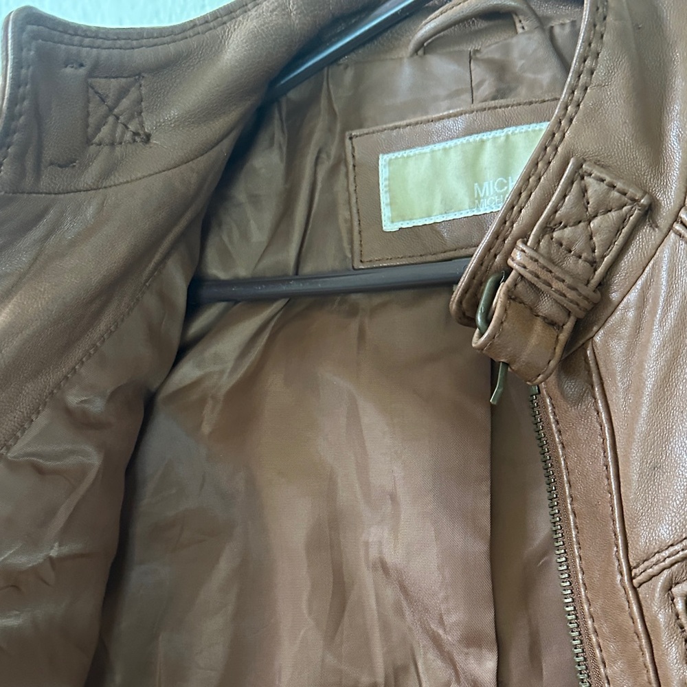 Michael Kors Tan Leather Jacket, Soft and Vintage - Picture 12 of 14